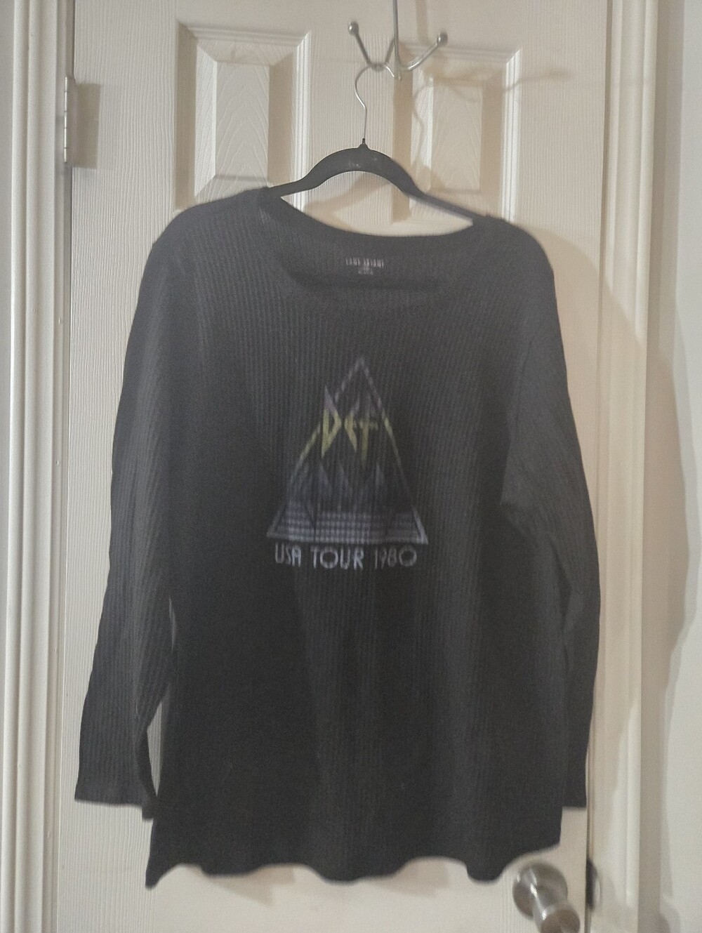 18/20 Lane Bryant Def Leppard knit top